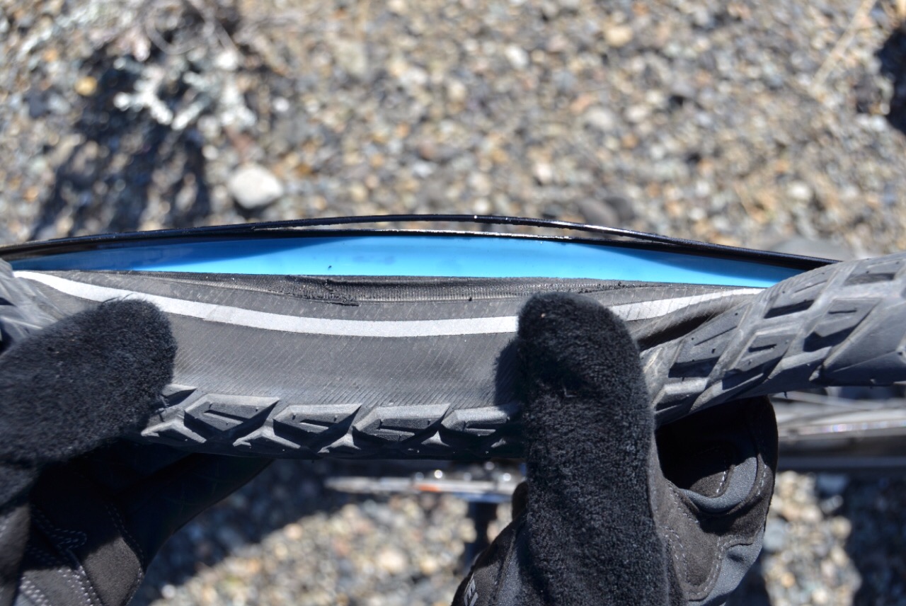 Die Felge hält knapp 200km...